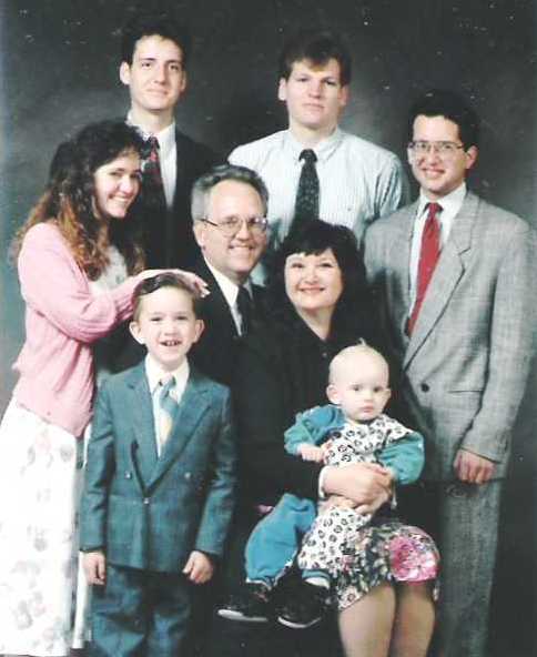 Rochelle Draney McQuade & her family in 1992