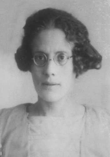 Angela Gabaldon Brown, c. 1922