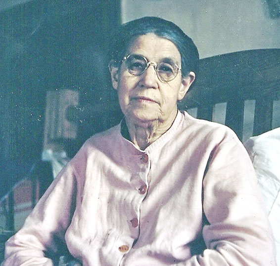 Maria Estelle Zundel on April 7, 1952