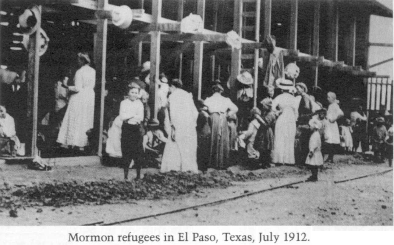 Mormon Colonies refugees live in lumberyard July 1912