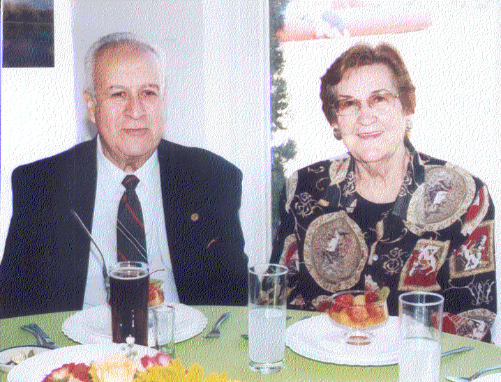 Everardo Navas and second wife, Norma Graciela Young, in 2003, 82 and 80 years of age