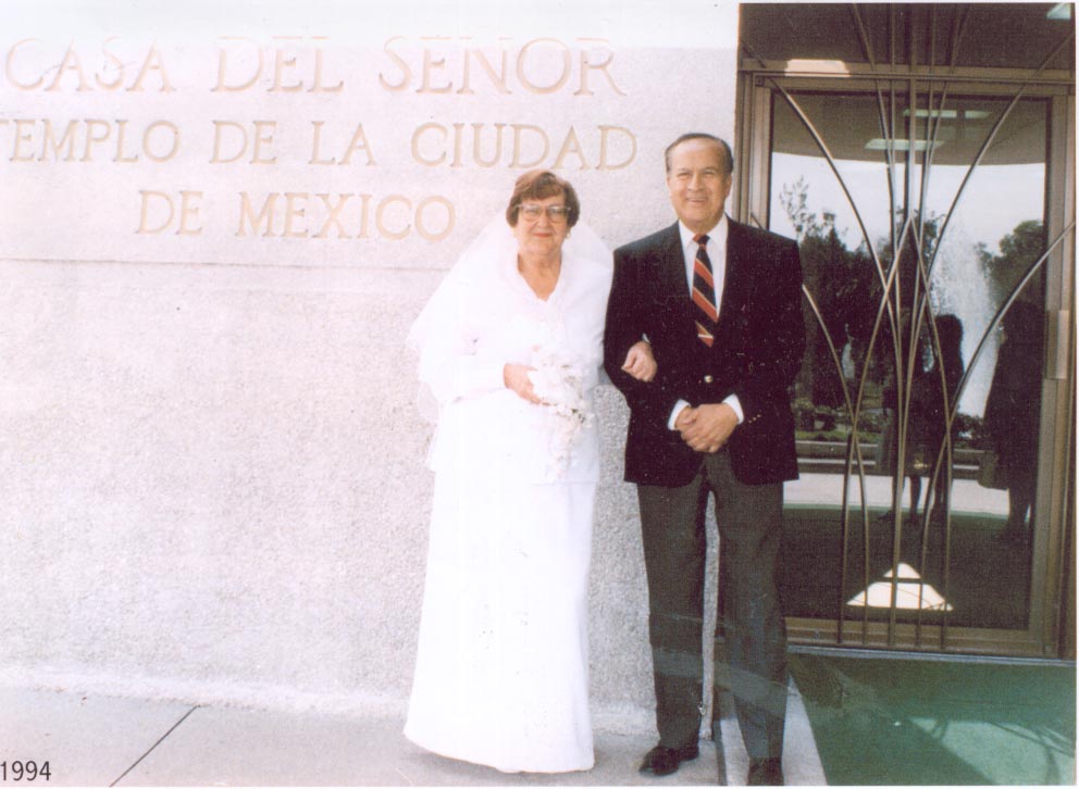 Norma and Everardo sealed in the Mexico City Temple on May 17, 2001