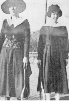 Nelle Keziaah Spilsbury and Agnes Scott, 1917 tennis